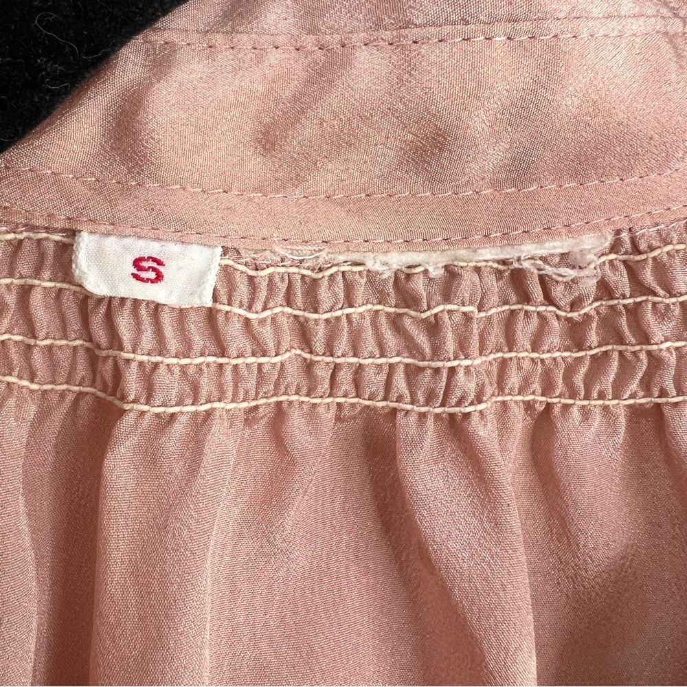 Vintage blush pink silky short puff sleeve smocked old money blouse S - Picture 12 of 13